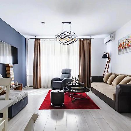 10 Seconds Away From The Main Street, Free Secured Parking Leilighet Sofia Eksteriør bilde