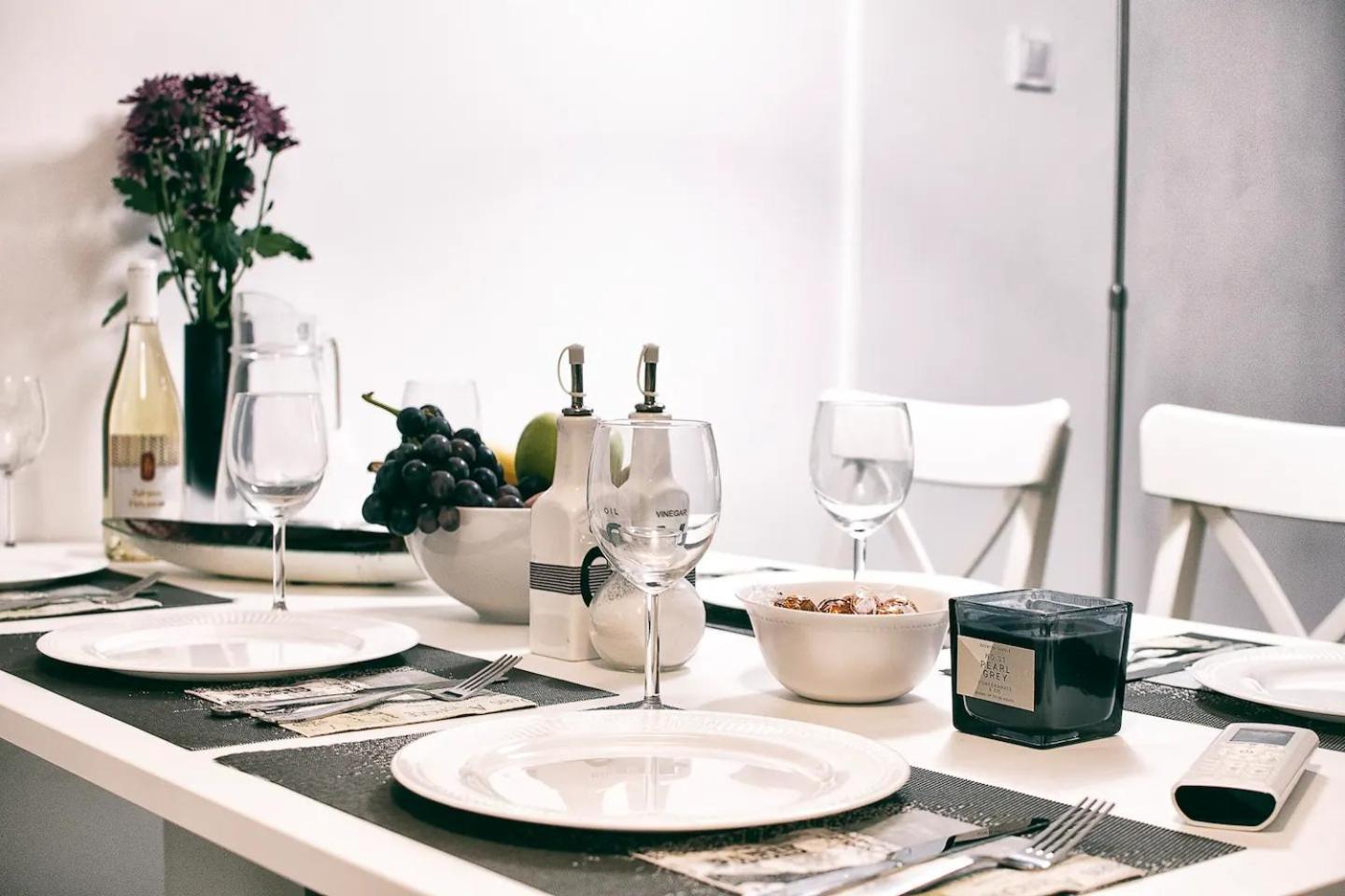 10 Seconds Away From The Main Street, Free Secured Parking Leilighet Sofia Eksteriør bilde