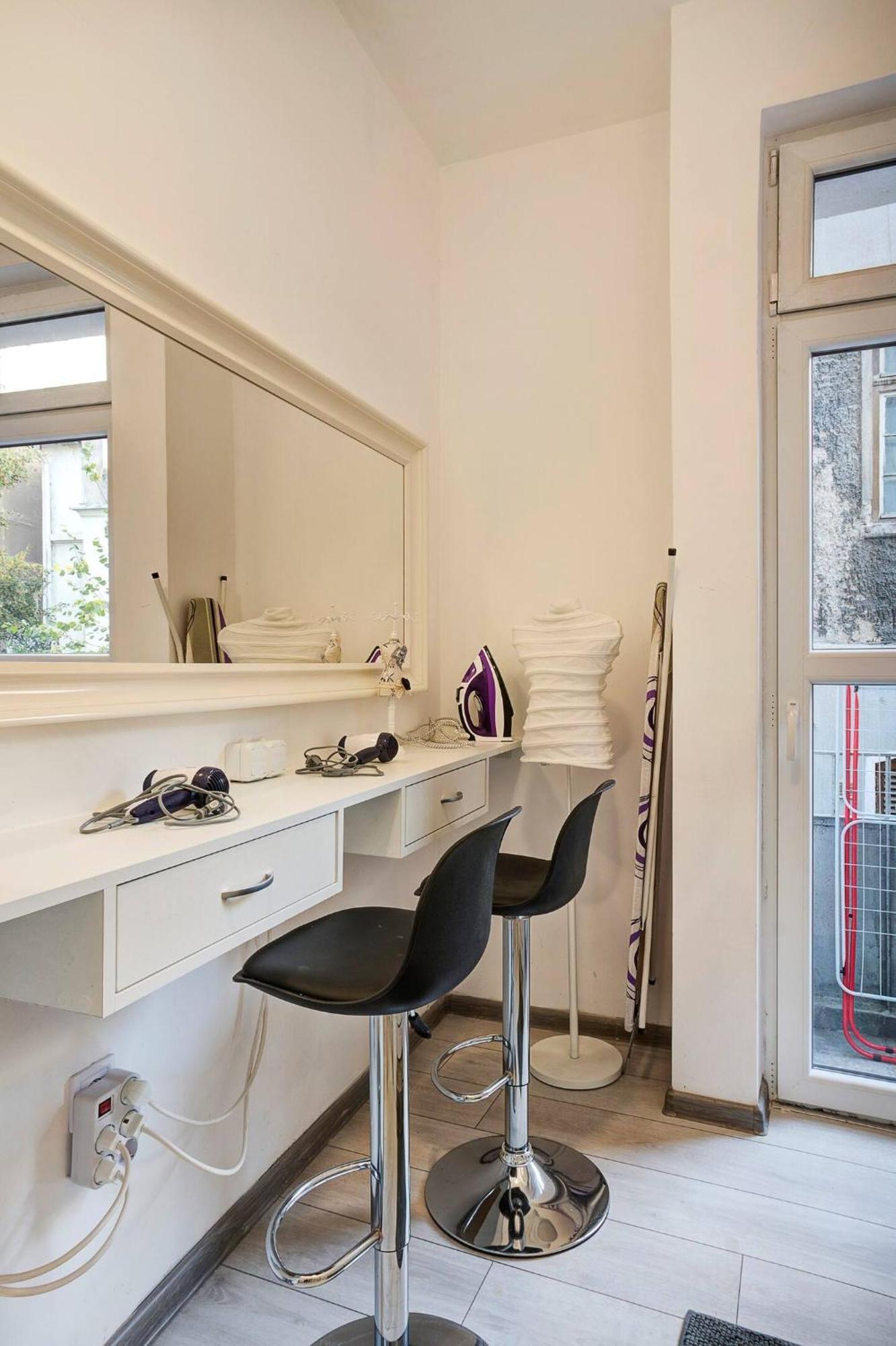 10 Seconds Away From The Main Street, Free Secured Parking Leilighet Sofia Eksteriør bilde
